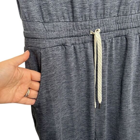 Vuori Jumpsuit Woman’s Size Small All Day Blue Heather Stretch Jogger 1-Piece - Picture 5 of 11